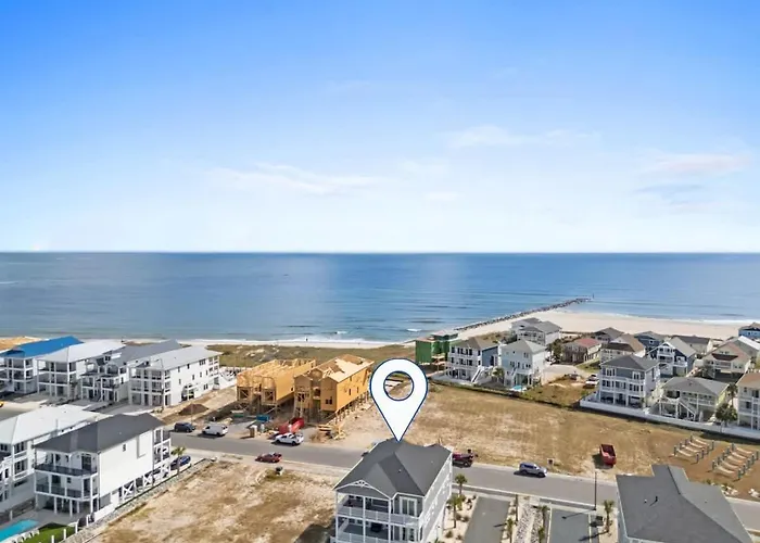 All The Ocean Views At This 5 Bed 5 Beach Getaway